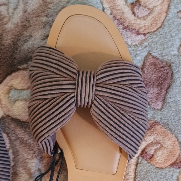 NWT Zara Tan Bow Slide Sandals - Picture 3 of 7